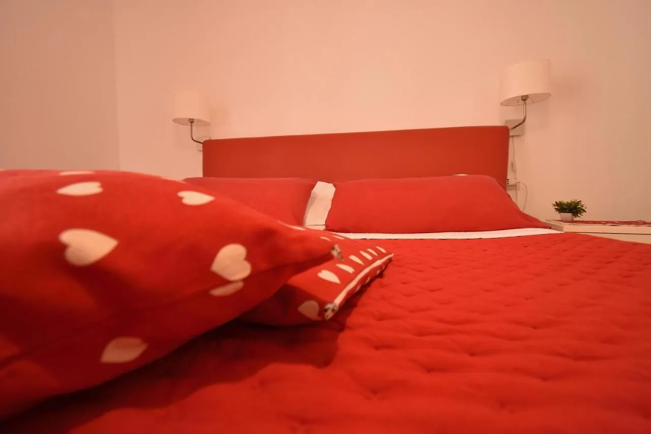Pensjonat Affittacamere E Appartamenti - Rent Rooms And Apartments Le Camere Nel Corso - Adults Only La Spezia