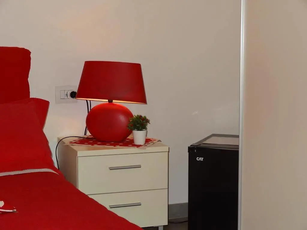 Affittacamere E Appartamenti - Rent Rooms And Apartments Le Camere Nel Corso - Adults Only La Spezia Guest house